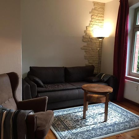 Ferienwohnung Huttenstrasse Halle Halle  Ngoại thất bức ảnh