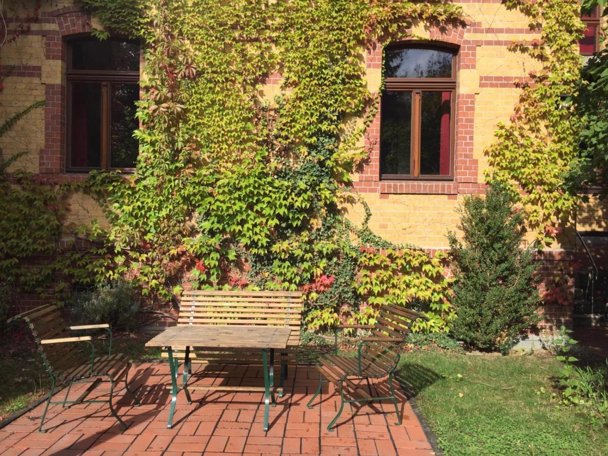 Ferienwohnung Huttenstrasse Halle Halle  Ngoại thất bức ảnh